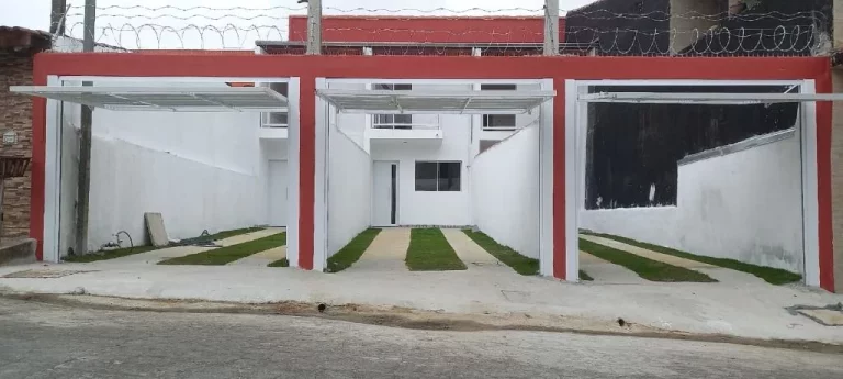 Imagem Sobrado com 2 dormitórios à venda, 77 m² por R$ 350.000,00 - Vila Jundiaí - Mogi das Cruzes/SP