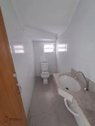 Imagem Sobrado com 2 dormitórios à venda, 70 m² por R$ 540.000,00 - Tude Bastos - Praia Grande/SP