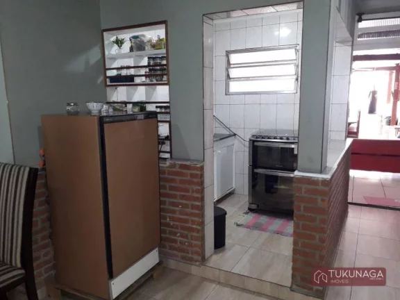 Imagem Casa com 2 dormitórios à venda, 350 m² por R$ 600.000,00 - Vila Nova Galvão - São Paulo/SP