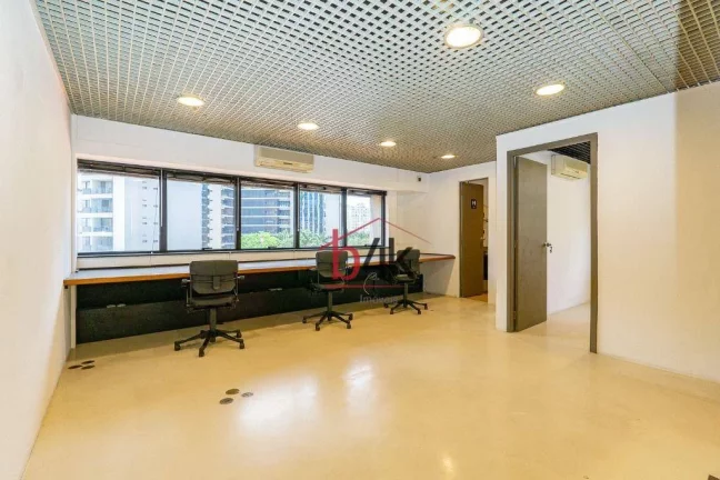 Imagem Sala comercial à venda na Vila Olimpia - São Paulo