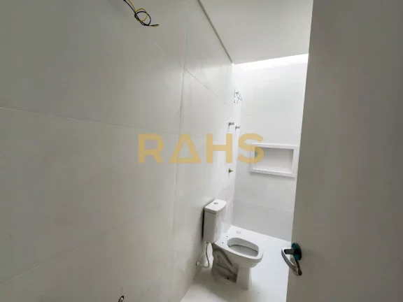 Imagem Sobrado Geminado Novo em Ã³tima localizaÃ§Ã£o no IririÃº, prÃ³ximo ao ColÃ©gio Santo AntÃ´nio. 1 suÃ...