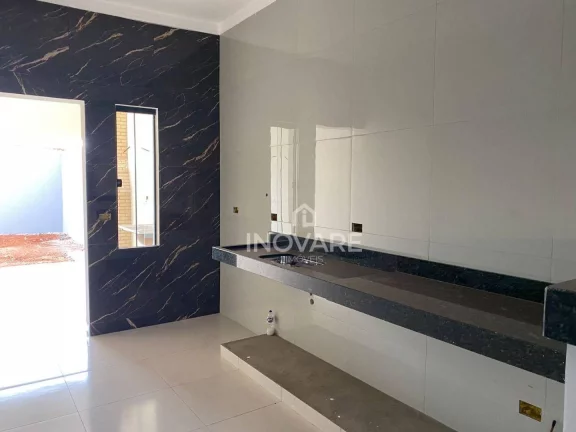 Imagem Casa com 3 dormitórios à venda, 100 m² por R$ 365.000,00 - Setor Planalto - Itumbiara/GO
