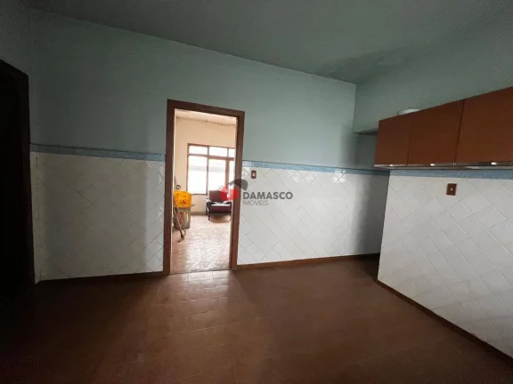 Imagem Terreno com casa antiga venda