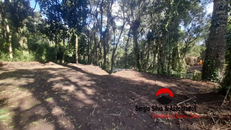 Imagem Terreno a Venda na Região da Vila Natal em Campos do Jordão-SP.