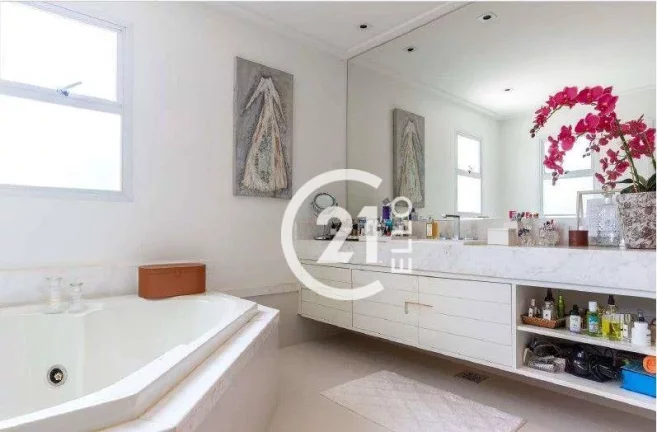 Imagem Magnífica casa em condomínio fechado - 712 m² - 4 suítes