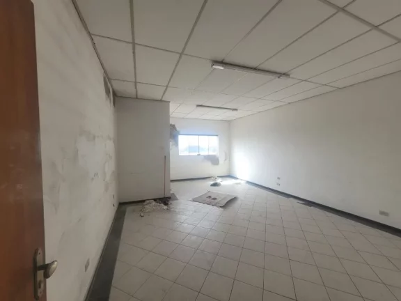 Imagem Sala para alugar, 35 m² por R$ 735,00/mês - Vila Lúcia - Poá/SP