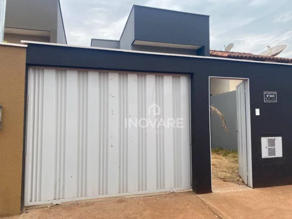 Imagem Casa com 3 dormitórios à venda, 80 m² por R$ 320.000,00 - Afonso Pena - Itumbiara/GO