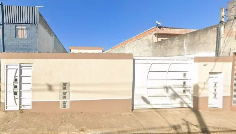 Imagem Sobrado com 2 dormitórios à venda, 90 m² por R$ 330.000,00 - Caxangá - Suzano/SP