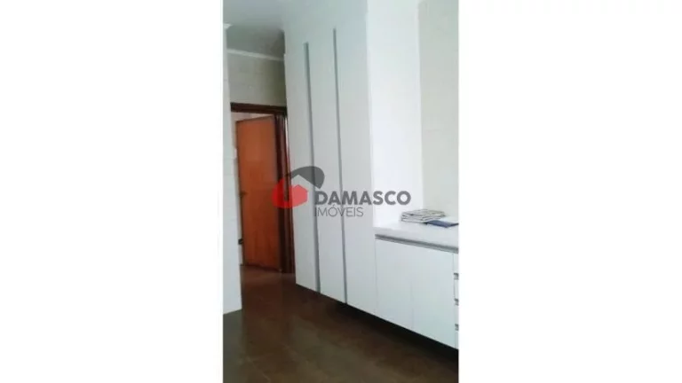 Imagem Sobrado à venda 4 Quartos, 4 Suites, 9 Vagas, 800M², Campestre, Santo André - SP