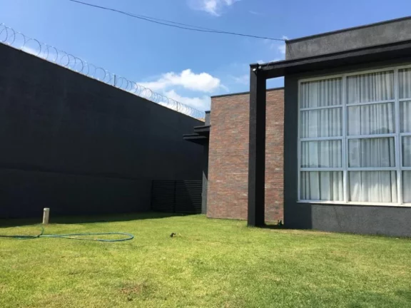 Imagem Magnifica casa a venda com 4 Suítes no condomínio Residencial Ecopark em Tatuí