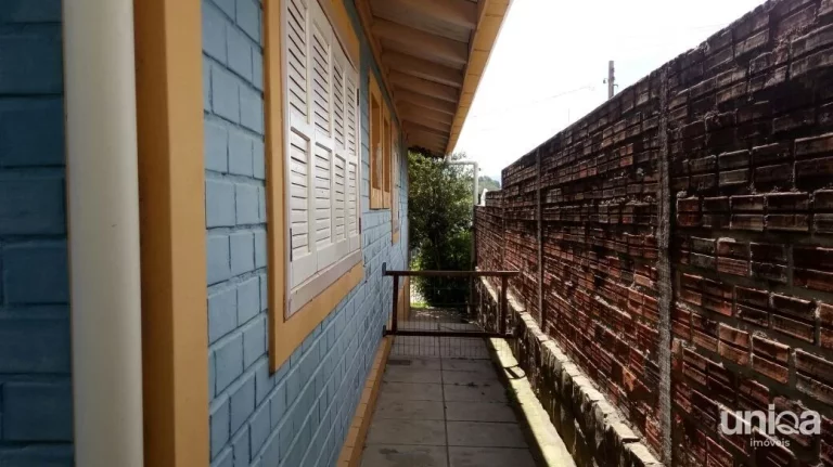 Imagem Casa 4 dormitórios sendo 2 suítes, 3 vagas de garagem