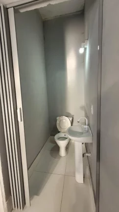 Imagem ALUGA-SE SALÃO COMERCIAL EM CAJAMAR – SP