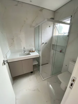 Imagem Sobrado de Alto Padrao com 411 m² 3 Dormitorios sendo 3 Suites