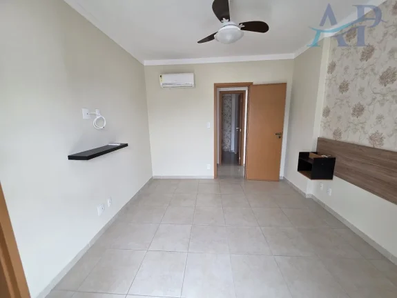 Imagem Apartamento para Venda em Praia Grande no Canto do Forte.