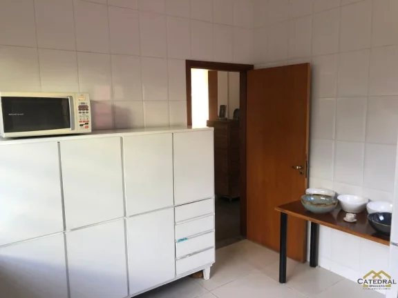 Imagem Casa Comercial para locação na Rua Itália em Jundiaí/SP