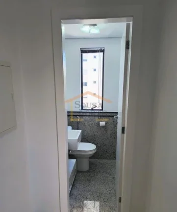 Imagem Sala comercial, copinha, banheiro, 1 vaga de garagem. 30m².

Prédio com recepção, manobrista, ex...