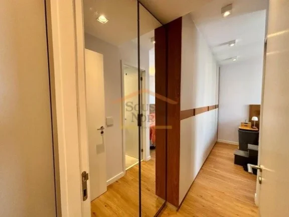 Imagem Apartamento com 70 m², 2 dormitórios sendo 1 suíte, 2 banheiros, sala para dois ambientes. O imó...