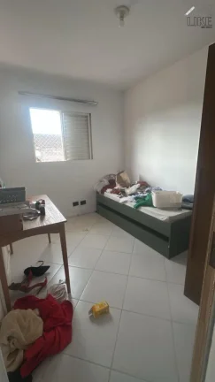 Imagem Aluguel Casa em Condomínio Zona Sul- Parque dos ipês 2 quartos - R$2.500,00