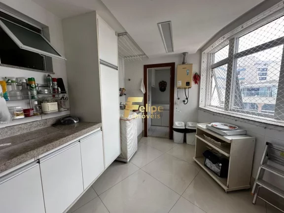 Imagem UM DESLUMBRANTE APARTAMENTO FRENTE MAR!