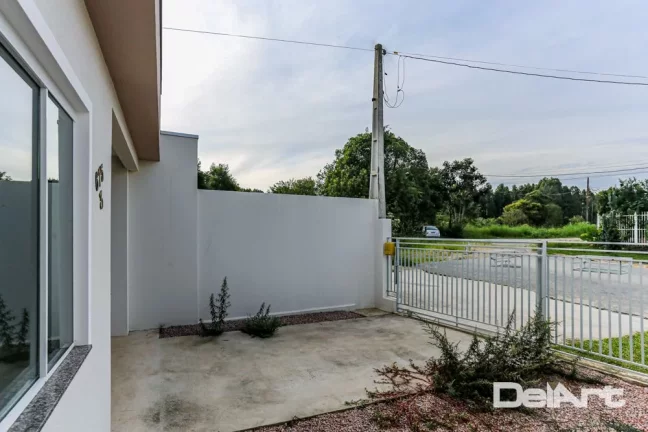 Imagem Casa térrea (geminada) - R$ 259.000,00 - Novinha - 61,02m2 - Bairro Bom Jesus/Rio Negro-Pr.
