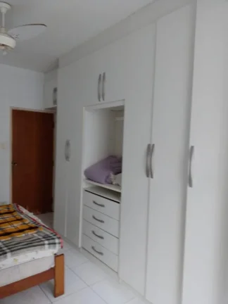 Imagem Apartamento a venda em Santos na rua Frederico Ozanan