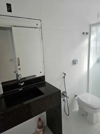 Imagem Terreno com 350 m² já com 2 Casas em processo de Condomínio no bairro Ariribá.