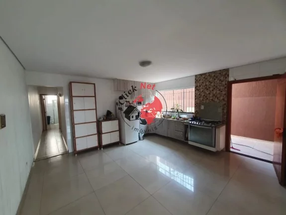 Imagem Sobrado com 4 dormitórios mais 2 cômodos nos fundos e salão comercial para Venda ou Locação no bairro Jordanópolis em São Bernardo do Campo