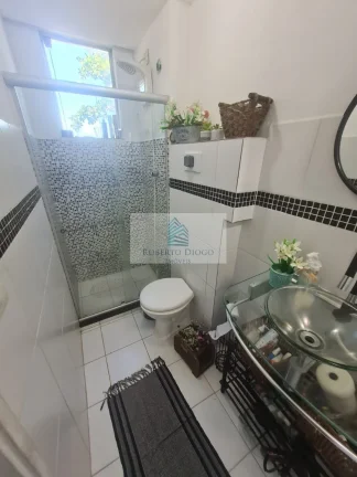 Imagem Apartamento à venda em Camorim, Rio de Janeiro-RJ com 2 quartos, 1 sala, 1 banheiro e 1 vaga de garagem!
