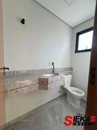 Imagem Espaçosa casa de 3 quartos e 3 suítes na Vila Carrão - São Paulo, 170m² e 1 vaga de garagem!