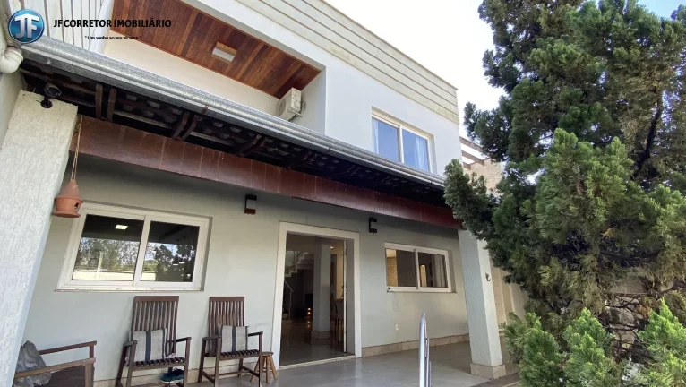 Casa com 3 Quartos à Venda, 342 m² em Imbaúbas - Ipatinga