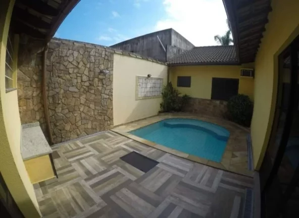 Imagem CASA COM 158 m² - -
