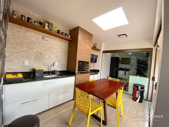 Imagem Cobertura à venda, 214 m² por R$ 1.300.000,00 - Cascata Guarani - Teresópolis/RJ