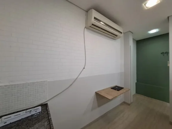 Imagem Sala Comercial Térrea com Vitrine  43m² - Jardim Bosque Viv