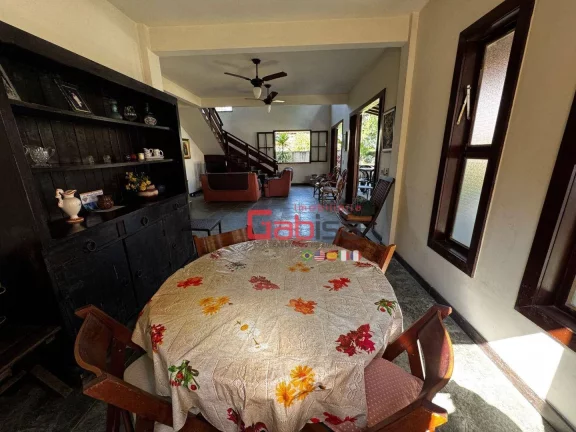 Imagem Casa com 5 dormitórios à venda, 180 m² por R$ 600.000,00 - Praia Linda - São Pedro da Aldeia/RJ