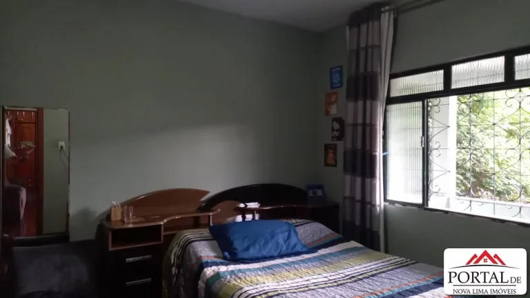 Imagem Terreno a venda com 3.610 m², boa topografia para construção de prédio e com uma pequena área verde