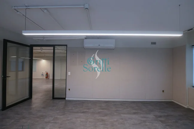 Imagem Prédio Comercial para Alugar em Jardim Paulistano/São Paulo-SP.