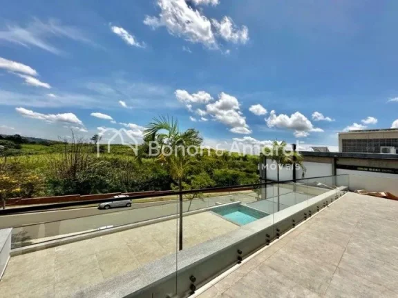 Imagem Maravilhosa casa em condomínio fechado, moderna, integrada, ampla e com vista para a reserva Alphav...