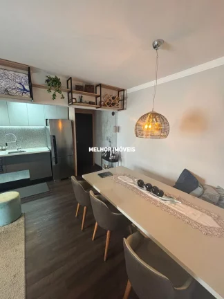 Imagem Apartamento com 02 dormitórios mobiliado e decorado á venda no centro de Balneário Camboriú.