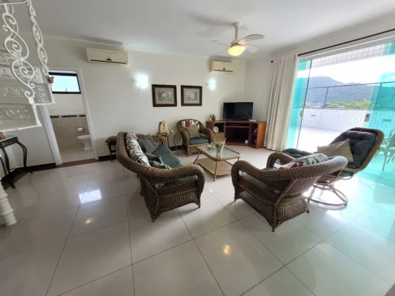 Imagem COBERTURA DUPLEX COM VISTA AO MAR, 150 METROS DA PRIA, LOCALIZAÇÃO PRIVILEGIADA, TOMBO.