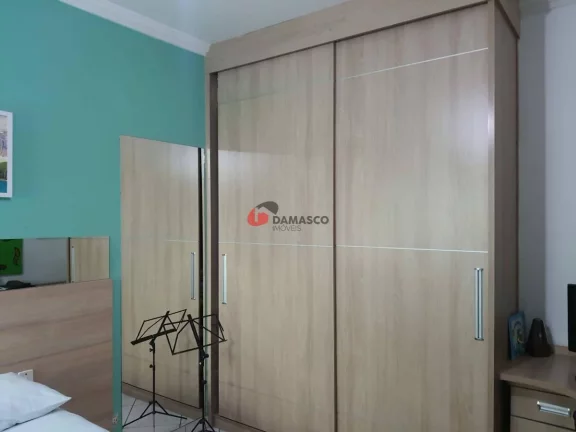 Imagem Sobrado à venda 3 Quartos, 3 Suites, 360M², Parque Jaçatuba, Santo André - SP