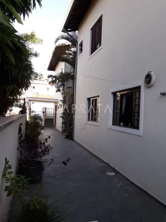 Sobrado Vila Boa Vista 250m, 5 quartos, suíte, 2 vagas