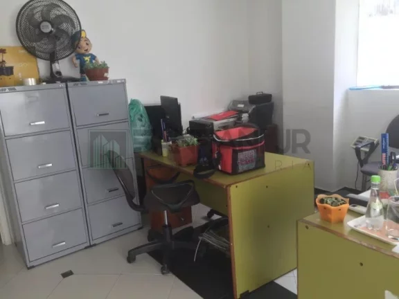 Imagem Oportunidade única: Casa comercial com 6 salas e 8 banheiros no Jardim Paulista, São Paulo-SP, 390m² e 20 vagas de garagem!