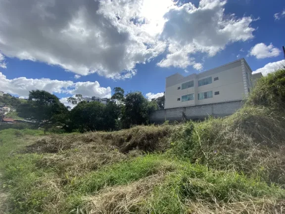 Imagem Excelente Oportunidade! Lote de 1.200 m2 Próximo ao Centro