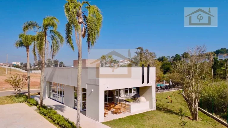 Imagem Casa com 3 quartos sendo um suíte, 3 vagas. Novidade na Granja Viana!