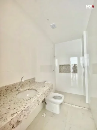 Imagem Já viu um apê de 2 quartos com cara (e espaço) de 3?

Prepare-se pra se surpreender com esse apê...