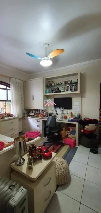 Imagem Casa à venda Tereza Cristina - Área útil 243 m2 com 3 dormitórios sendo 1 suíte - 2 vagas - Bairro M