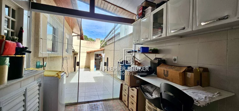 Imagem Casa à venda, 144 m² por R$ 800.000,00 - Comary - Teresópolis/RJ