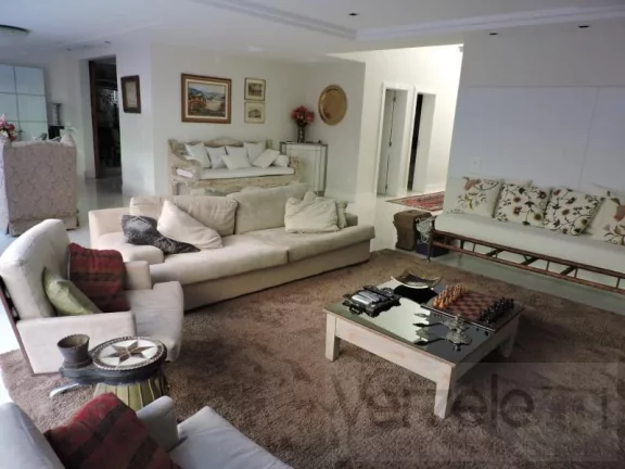 Imagem Casa / Sobrado para Venda em Balneário Camboriú / SC no bairro Praia dos Amores