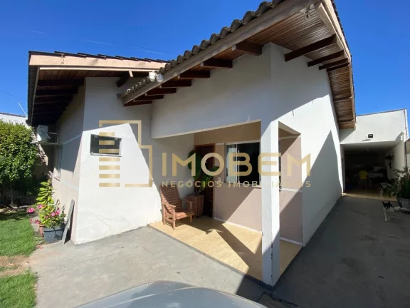 Imagem Imperdível! Casa à venda em Sinop-MT, Residencial Florença - 3 quartos, 2 suítes, 2 salas, 4 banheiros, 2 vagas, 210m².