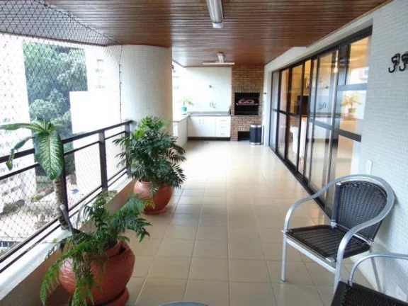Imagem Pitangueiras,1 Por Andar,Altíssimo Padrão,*Piscina e Churrasqueira Privativa Ampla Varanda*,Elevador Privativo,2 Garagens, Lazer!